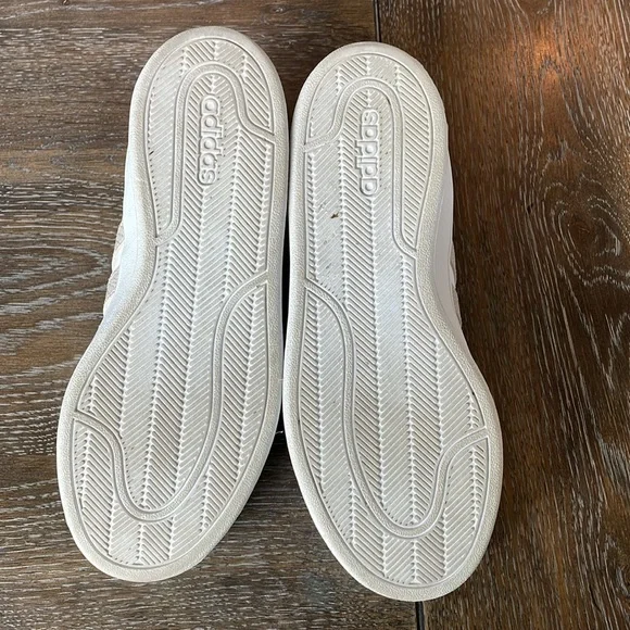 Used - Picture 5 of 9